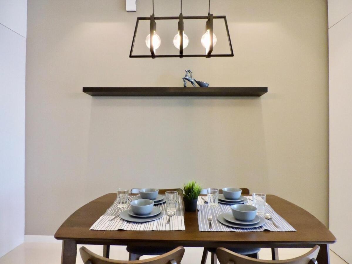 The Azure Residences Kampong Baharu Sungai Way Exterior photo